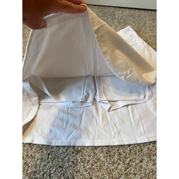 ATHLETA Skirt/skort size Large; White, Lightweight & quick dry, Longer styling - Picture 9 of 11
